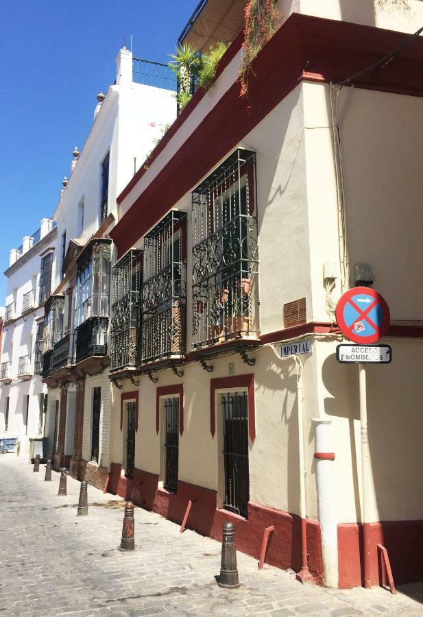 Imperial - Parking Gratis Apartment Seville Luaran gambar